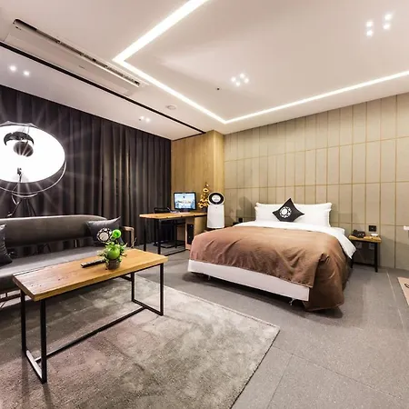 Hotel Cullinan Guro