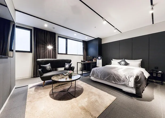 Cullinan Guro 3*