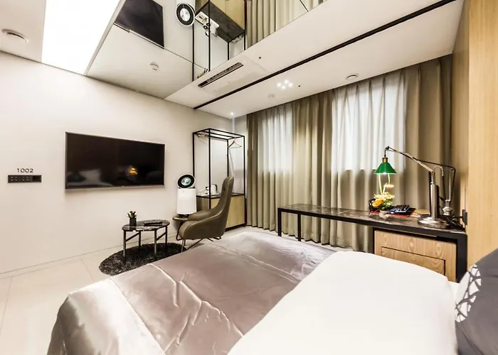 Cullinan Guro 3*